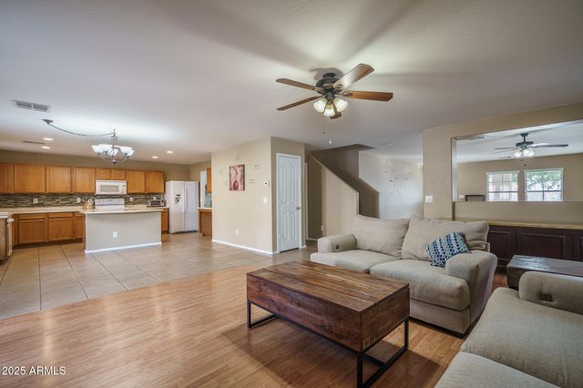 11830 W FOOTHILL Drive, Sun City, AZ 85373