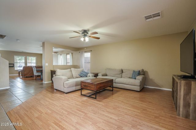 11830 W FOOTHILL Drive, Sun City, AZ 85373