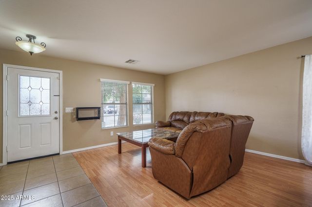 11830 W FOOTHILL Drive, Sun City, AZ 85373