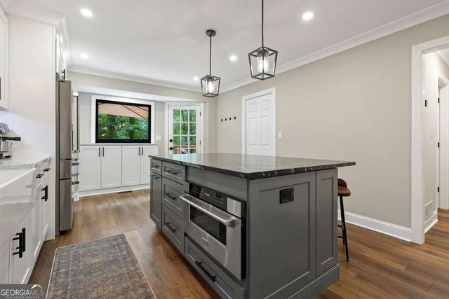 575 Teresa Lane, Canton, GA 30115