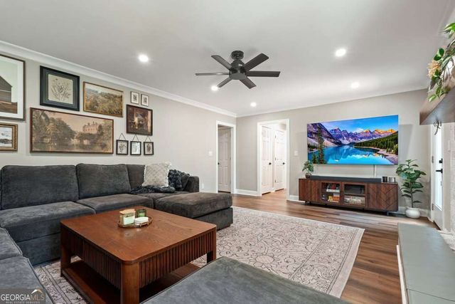 575 Teresa Lane, Canton, GA 30115