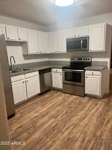 4417 N 31ST Avenue, Phoenix, AZ 85017