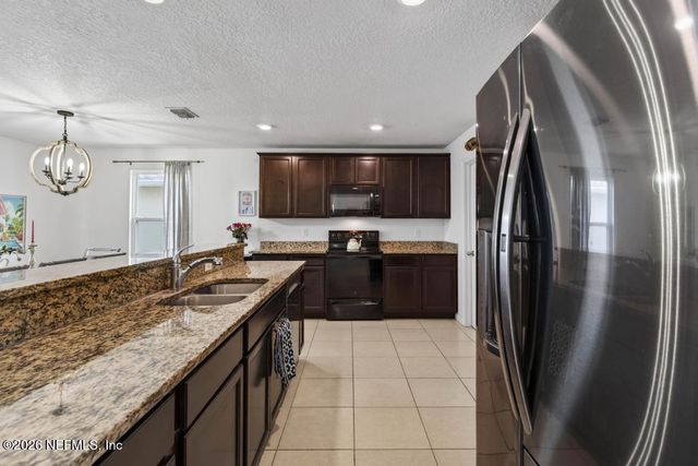 77494 LUMBER CREEK Boulevard, Yulee, FL 32097