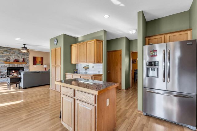 5915 Sunshine LANE, Racine, WI 53402