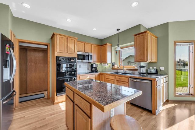 5915 Sunshine LANE, Racine, WI 53402