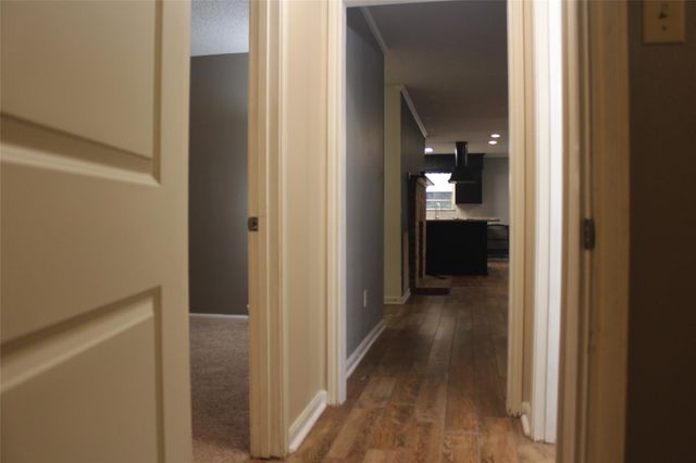 265 Wayne Drive, Clute, TX 77531