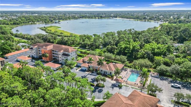 4450 Botanical Place CIR 6, Naples, FL 34112