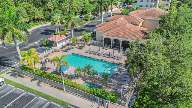 4450 Botanical Place CIR 6, Naples, FL 34112