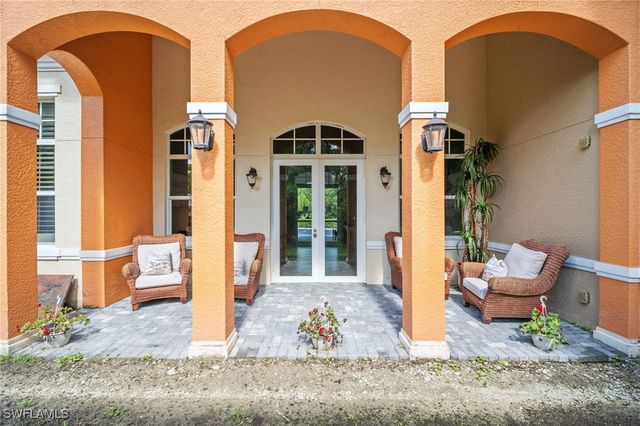 4450 Botanical Place CIR 6, Naples, FL 34112