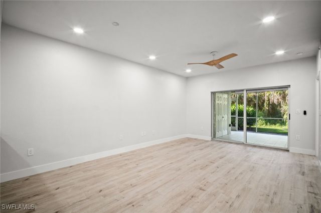 4450 Botanical Place CIR 6, Naples, FL 34112