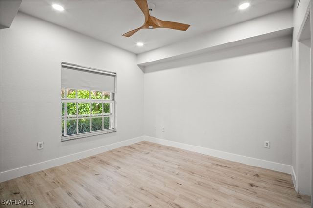 4450 Botanical Place CIR 6, Naples, FL 34112