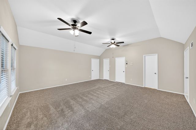 105 Southview Drive, Fate, TX 75189