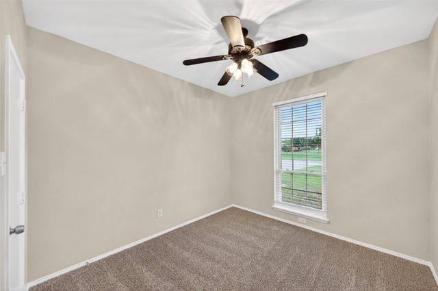 105 Southview Drive, Fate, TX 75189