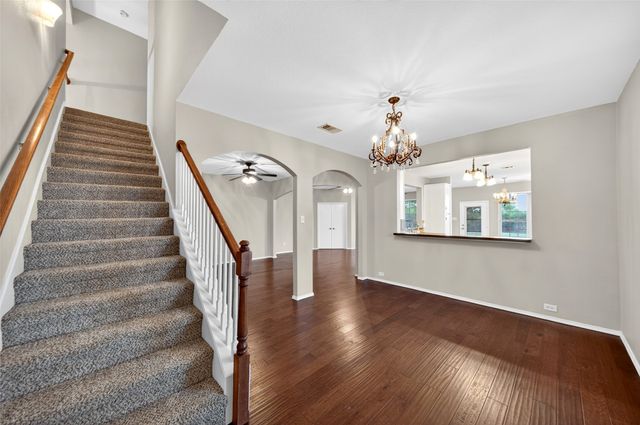 105 Southview Drive, Fate, TX 75189
