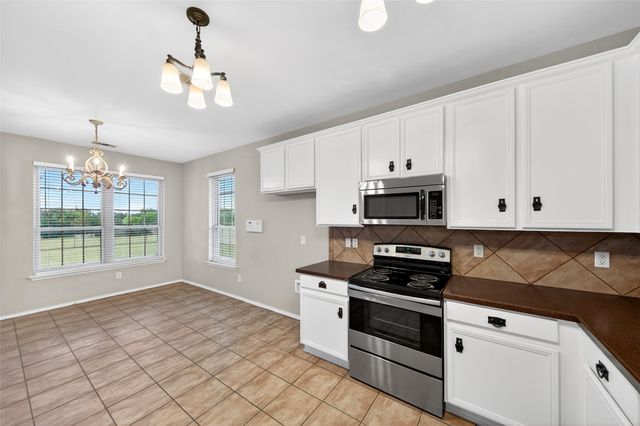 105 Southview Drive, Fate, TX 75189