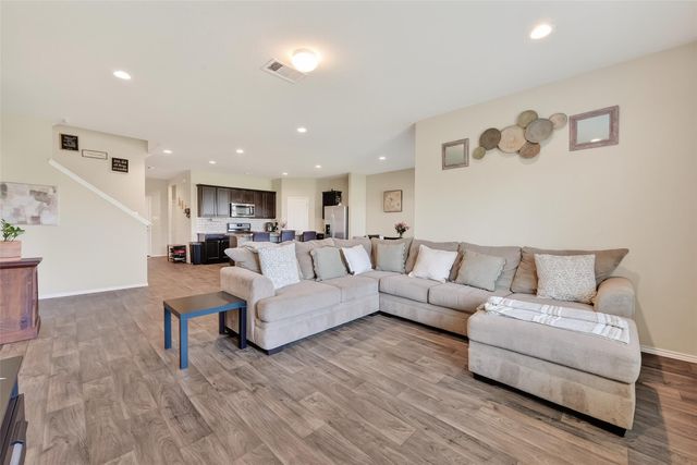 723 Acacia Park Lane, Rosharon, TX 77583