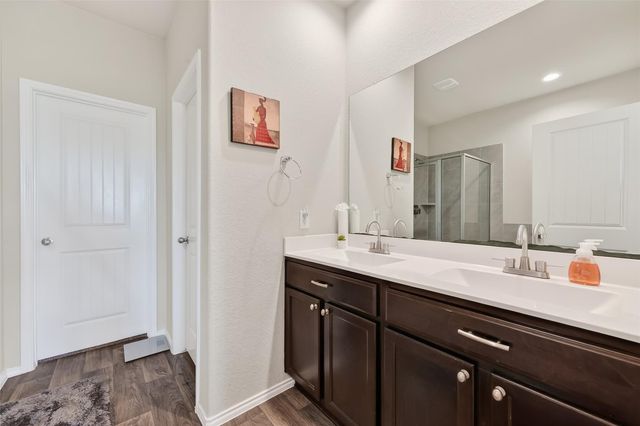 723 Acacia Park Lane, Rosharon, TX 77583