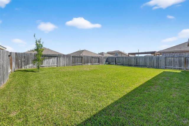 723 Acacia Park Lane, Rosharon, TX 77583