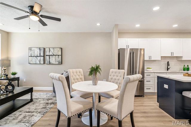 3467 Giles Avenue, St Louis, MO 63116