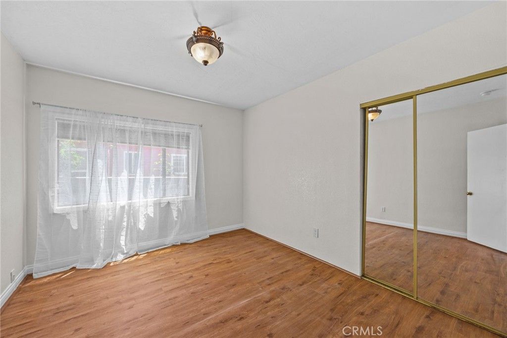 Image 9 of property listing at 2932 Genevieve, San Bernardino, CA 92405