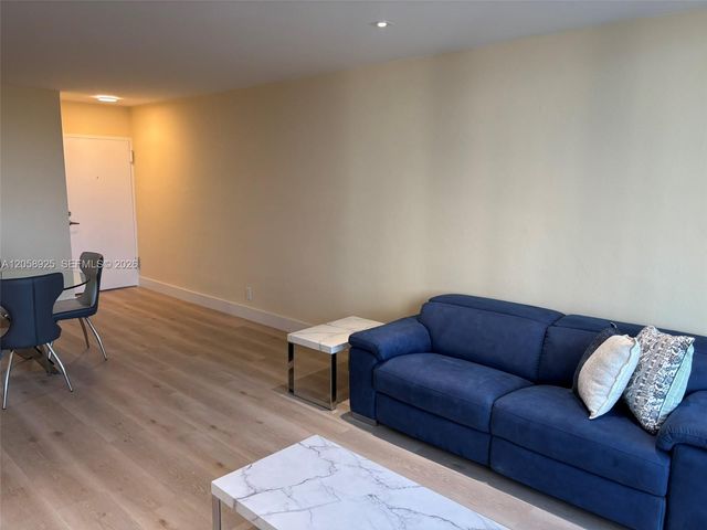 3001 S Ocean Dr 639, Hollywood, FL 33019