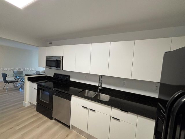 3001 S Ocean Dr 639, Hollywood, FL 33019