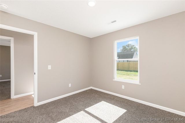 633 W Cherry Street, Scottsburg, IN 47170