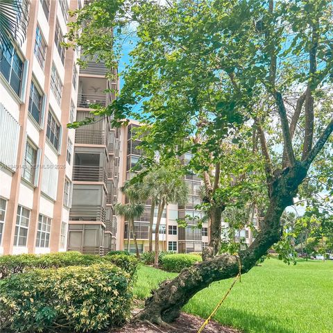 1000 Saint Charles Place 721, Pembroke Pines, FL 33026