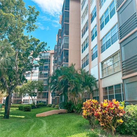 1000 Saint Charles Place 721, Pembroke Pines, FL 33026