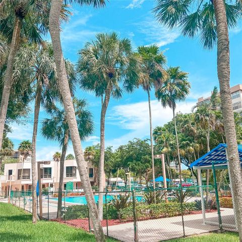 1000 Saint Charles Place 721, Pembroke Pines, FL 33026