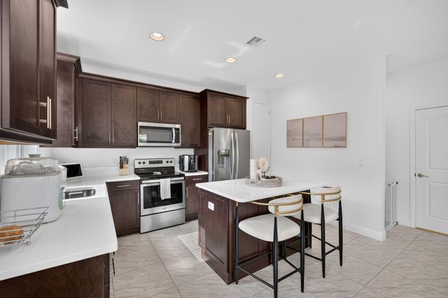 6994 Pines Circle, Coconut Creek, FL 33073