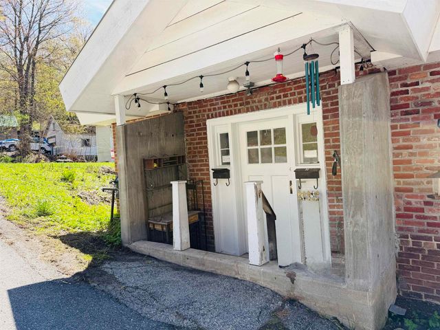 2 Hamlin Avenue, Bennington, VT 05201