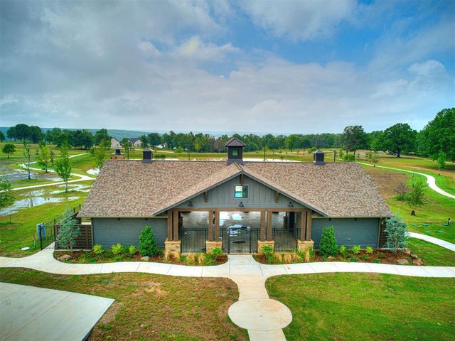 8 Patriot Pointe, Eufaula, OK 74432