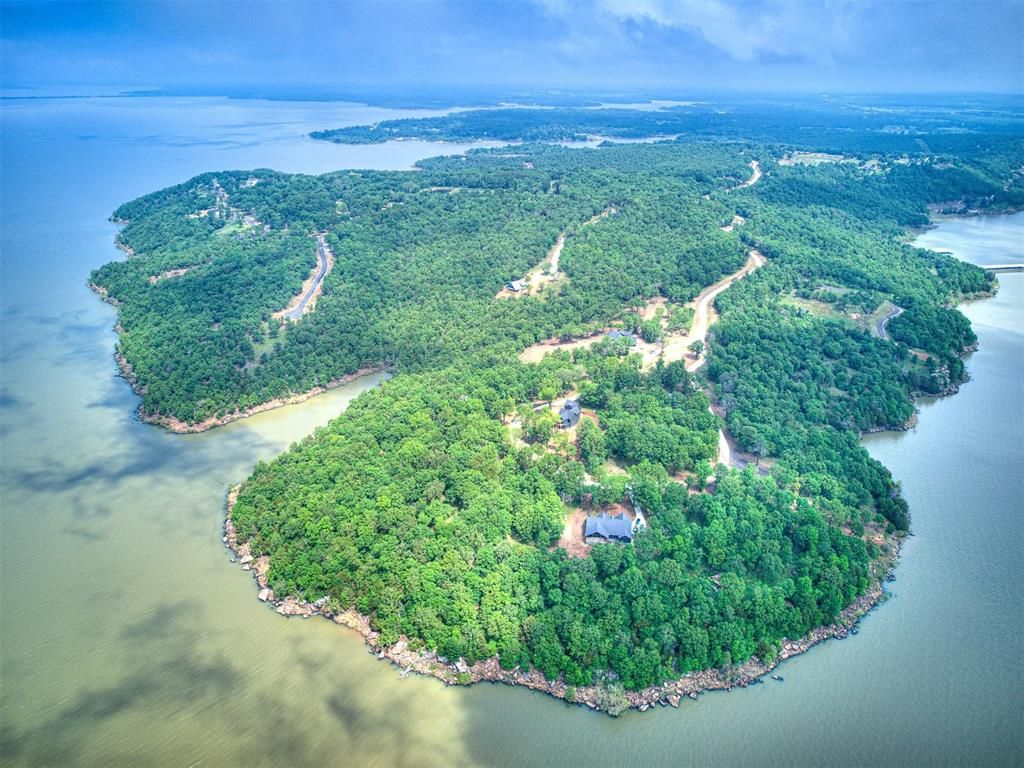 8 Patriot Pointe, Eufaula, OK 74432