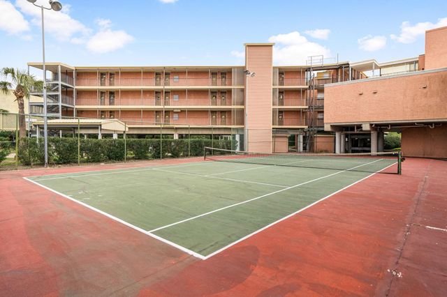 6300 Seawall Boulevard 2201, Galveston, TX 77551