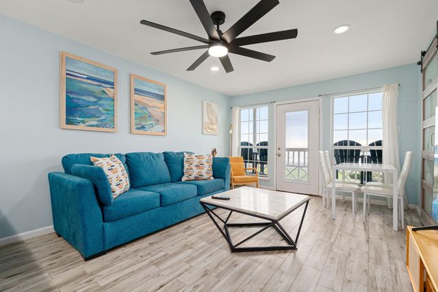 6300 Seawall Boulevard 2201, Galveston, TX 77551