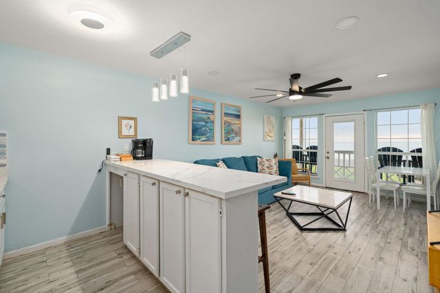 6300 Seawall Boulevard 2201, Galveston, TX 77551