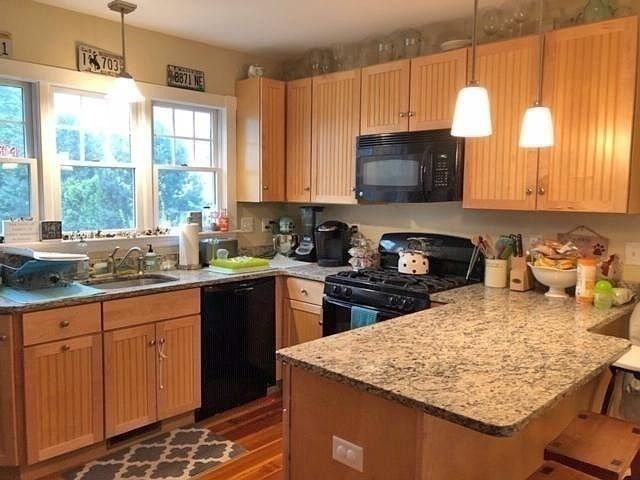 49 Clark Street 49, Newton, MA 02459
