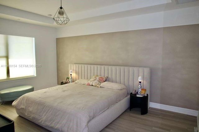 8352 NW 7th Pl, Plantation, FL 33324