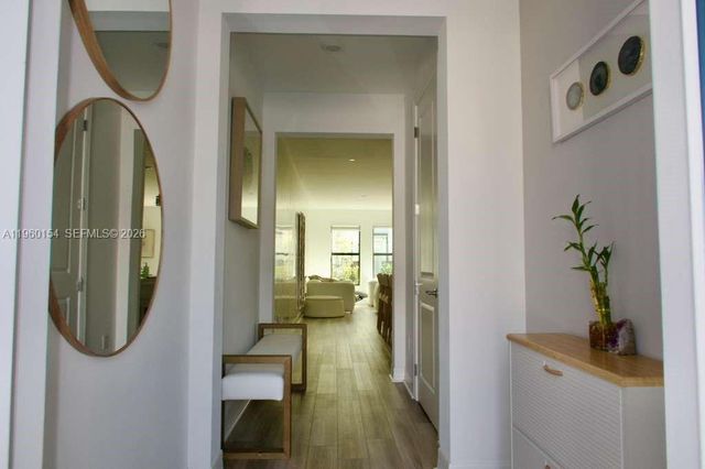 8352 NW 7th Pl, Plantation, FL 33324