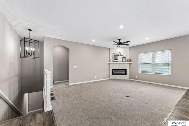 18472 Chutney Drive, Omaha, NE 68136