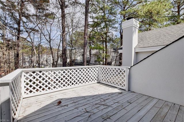 717 Inlet Quay Apt G, Chesapeake, VA 23320