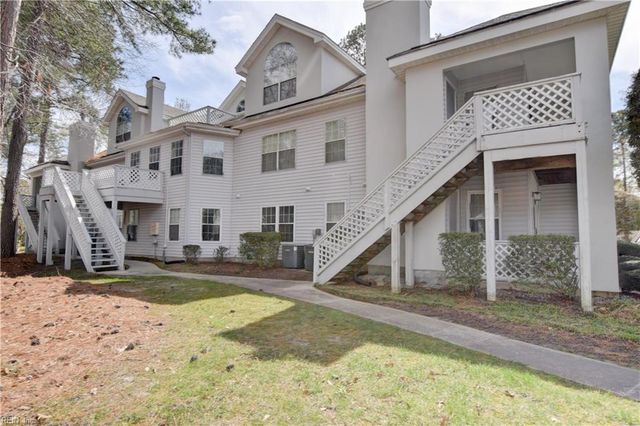 717 Inlet Quay Apt G, Chesapeake, VA 23320