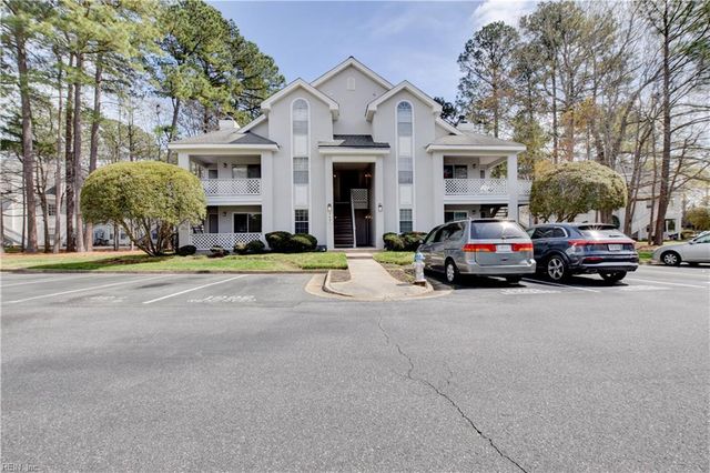 717 Inlet Quay Apt G, Chesapeake, VA 23320