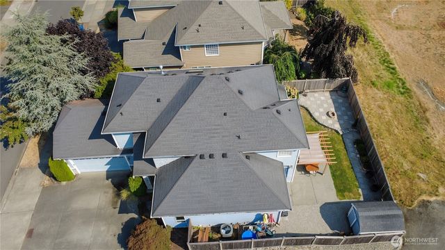 25128 161st Place SE, Covington, WA 98042