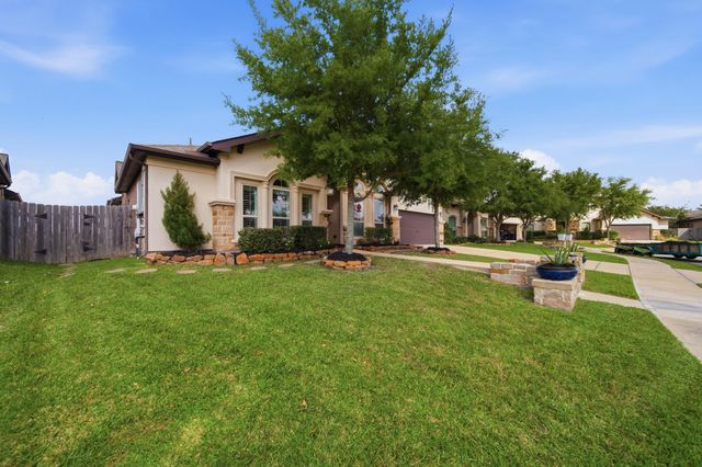 2420 Sky Harbor Lane, Friendswood, TX 77546