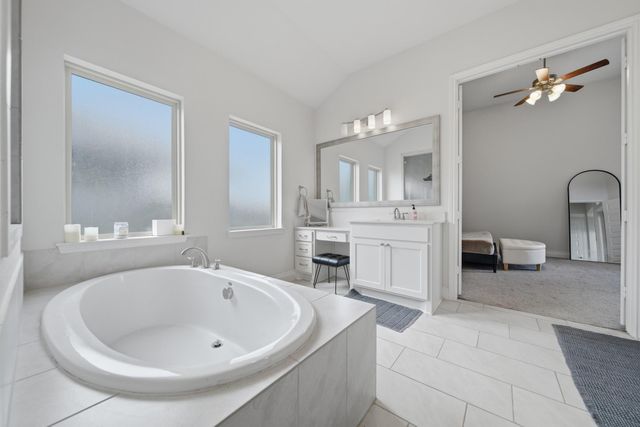 2420 Sky Harbor Lane, Friendswood, TX 77546