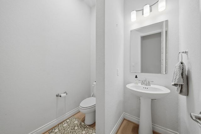 2420 Sky Harbor Lane, Friendswood, TX 77546