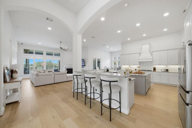 2420 Sky Harbor Lane, Friendswood, TX 77546