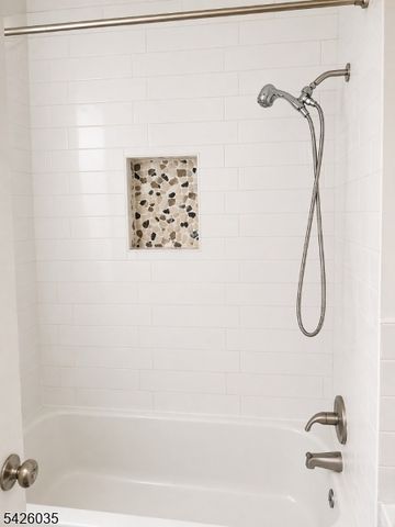 19 Cloverhill Pl, Montclair Twp., NJ 07042